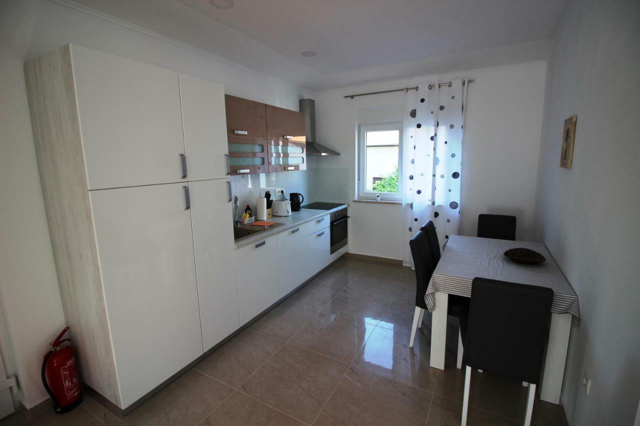 Apartment Умаг Екстериор снимка